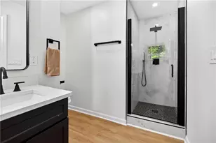 5575 Morning Creek Cir, Atlanta, GA 30349 - Photo 11