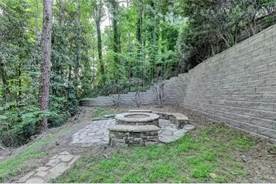 260 Lake Summit View, Atlanta, GA 30342 - Photo 47