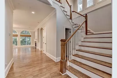 260 Lake Summit View, Atlanta, GA 30342 - Photo 5