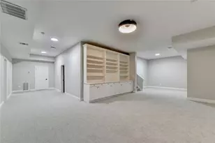 260 Lake Summit View, Atlanta, GA 30342 - Photo 37