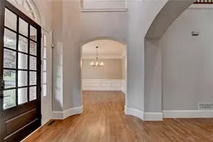 260 Lake Summit View, Atlanta, GA 30342 - Photo 3