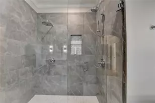 260 Lake Summit View, Atlanta, GA 30342 - Photo 27