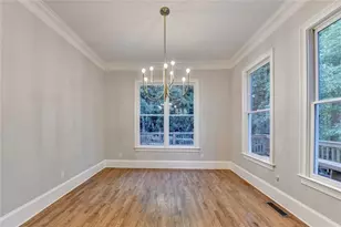 260 Lake Summit View, Atlanta, GA 30342 - Photo 15