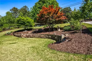 2436 Fontainebleau Dr, Dunwoody, GA 30360 - Photo 69