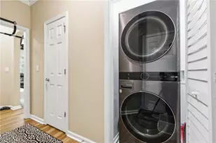 2436 Fontainebleau Dr, Dunwoody, GA 30360 - Photo 21