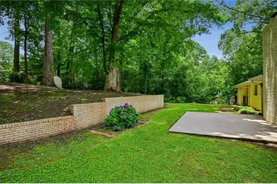 1525 Mason Mill Road NE, Atlanta, GA 30329 - Photo 45