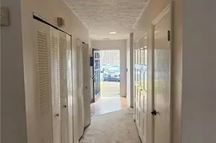723 Cedar Pointe Ct SW, Marietta, GA 30008 - Photo 5
