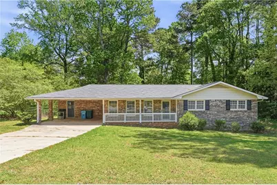 886 Oakhill Court, Stone Mountain, GA 30087 - Photo 1