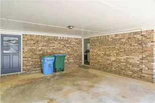 886 Oakhill Ct, Stone Mountain, GA 30087 - Photo 23