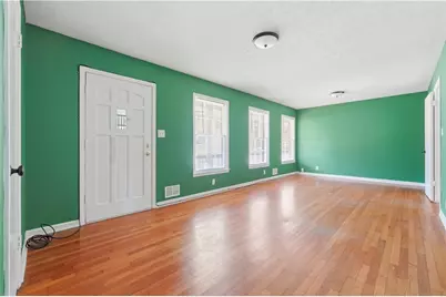 886 Oakhill Court, Stone Mountain, GA 30087 - Photo 17