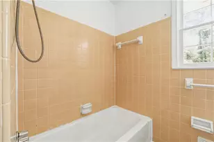 886 Oakhill Ct, Stone Mountain, GA 30087 - Photo 21