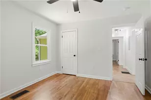 2274 Carey Dr SE, Atlanta, GA 30315 - Photo 13