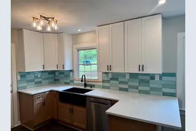 2274 Carey Drive SE, Atlanta, GA 30315 - Photo 11