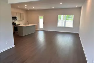 109 Stonecreek Ave, Rockmart, GA 30153 - Photo 3