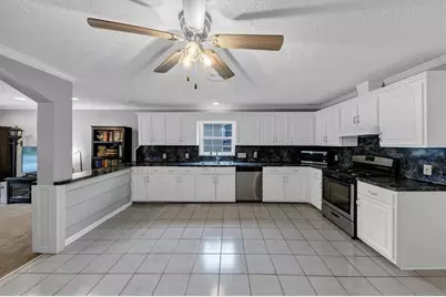 6071 N Main Street SE, Acworth, GA 30101 - Photo 23