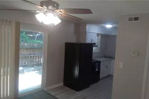 4701 Flat Shoals 42A Rd, Union City, GA 30291 - Photo 5