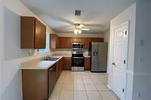 834 Kendall Park Dr, Winder, GA 30680 - Photo 9