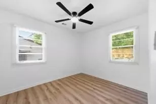 2541 Santa Barbara Dr NW, Atlanta, GA 30318 - Photo 7