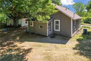 565 Williford St, Commerce, GA 30529 - Photo 5