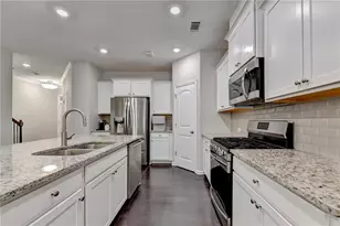 4432 Park Vista Ln, Buford, GA 30518 - Photo 11