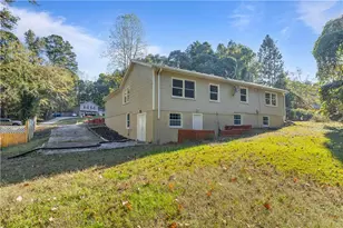 667 Alcovy Forest Dr, Lawrenceville, GA 30045 - Photo 3