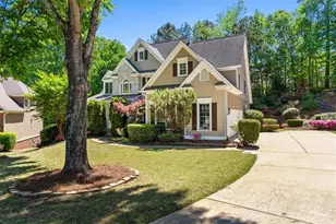 455 Hillcrest View Dr, Suwanee, GA 30024 - Photo 5