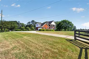 3715 Ridge Rd, Buford, GA 30519 - Photo 5