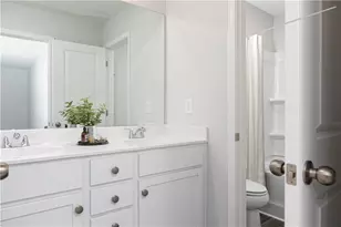 4315 Buttonwood Ln, Lilburn, GA 30047 - Photo 3