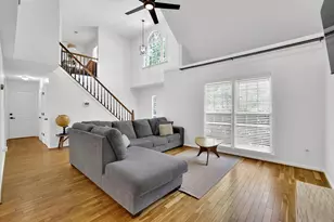 1075 Wellers Ct, Roswell, GA 30076 - Photo 7
