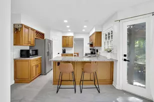 1075 Wellers Ct, Roswell, GA 30076 - Photo 11