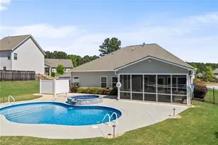 2216 Blackberry Ct, Monroe, GA 30656 - Photo 9