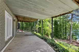 6275 Woodlake Dr, Buford, GA 30518 - Photo 41