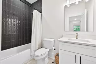 3896 Town Farms Dr, Peachtree Corners, GA 30092 - Photo 43