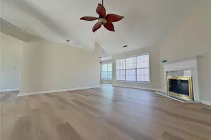 902 Conners Cove NW, Lawrenceville, GA 30044 - Photo 3