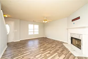 811 Sugar Oak Ln, Lawrenceville, GA 30043 - Photo 3