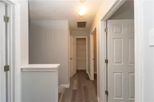 811 Sugar Oak Ln, Lawrenceville, GA 30043 - Photo 19