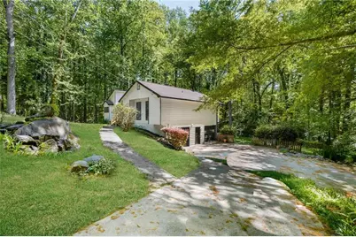 1373 Fairfield SW Drive, Lilburn, GA 30047 - Photo 39