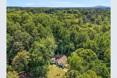 1373 Fairfield SW Drive, Lilburn, GA 30047 - Photo 5