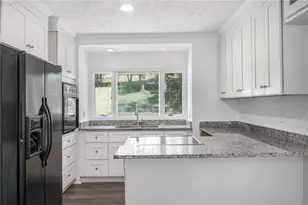 1373 Fairfield SW Dr, Lilburn, GA 30047 - Photo 13