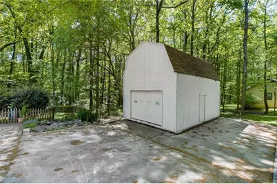 1373 Fairfield SW Drive, Lilburn, GA 30047 - Photo 35