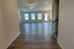 645 Rodeo Dr, Auburn, GA 30011 - Photo 3