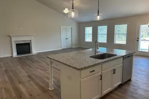 645 Rodeo Dr, Auburn, GA 30011 - Photo 7