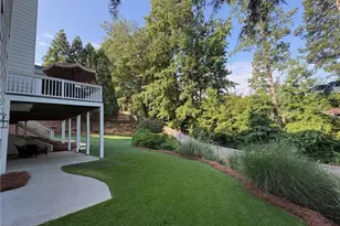 3684 Heritage Crest Pkwy, Buford, GA 30519 - Photo 9