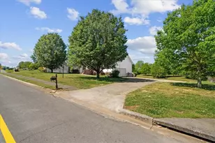 103 Chelcy Dr SE, Calhoun, GA 30701 - Photo 33