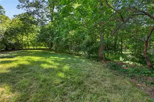 4818 Tilly Mill Rd, Dunwoody, GA 30360 - Photo 7