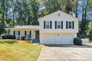 140 Leigh Kay Dr, Lawrenceville, GA 30046 - Photo 1
