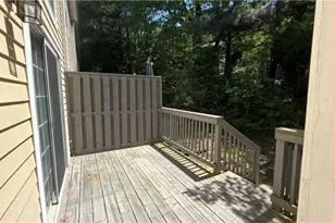 4061 Bayside Cir, Atlanta, GA 30340 - Photo 9