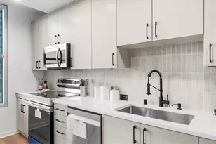 250 Pharr Rd NE, Atlanta, GA 30305 - Photo 5