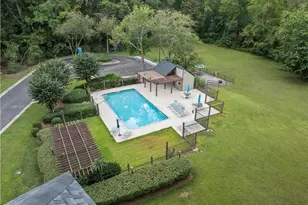 802 Ivy Green Ln SE, Marietta, GA 30067 - Photo 5