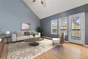 802 Ivy Green Ln SE, Marietta, GA 30067 - Photo 3
